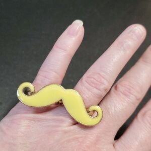 Gold tone mustache double ring